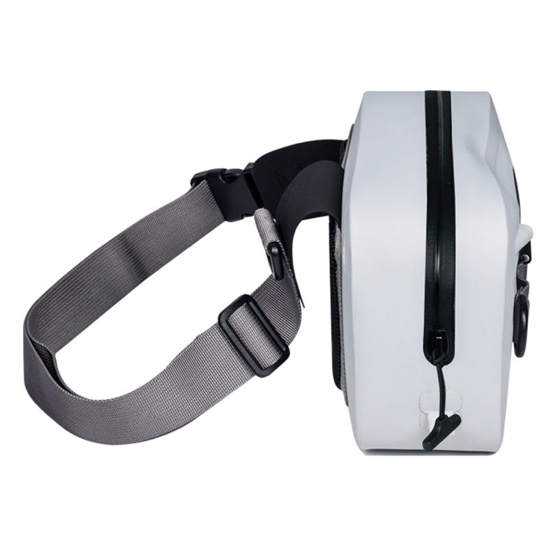 airtight waterproof zipper on welded PVC sling pack